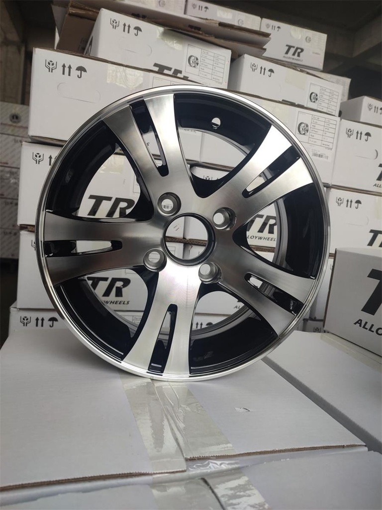 TRAILER L151 BLACK POLISHED 5x13 4/100 ET30 CB57.1